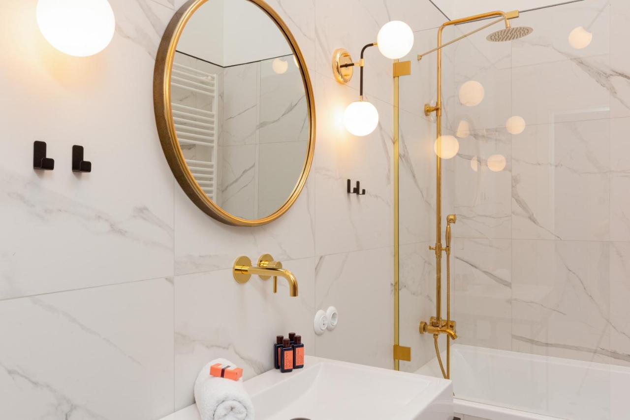 Lux Golden Apartment Praga Kepna By Renters Prestige Варшава Экстерьер фото